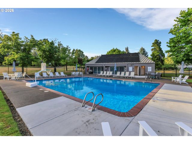 14240 Nw HARVEST Ln, Portland, OR 97229