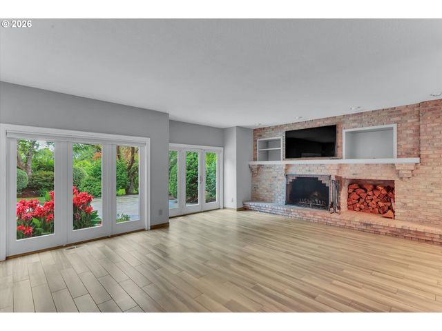 14240 Nw HARVEST Ln, Portland, OR 97229