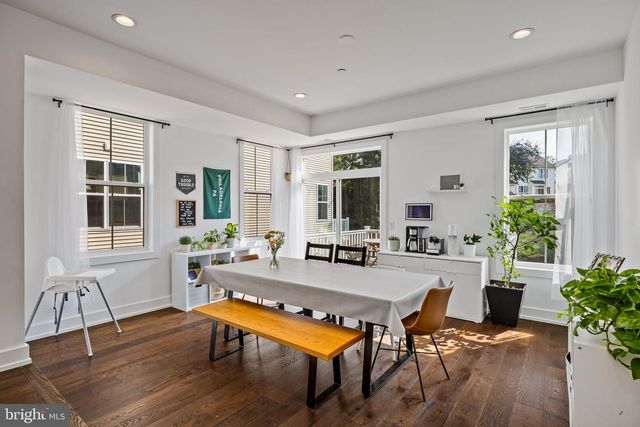 6707 CINNAMINSON CT, Philadelphia, PA 19128