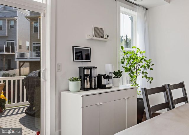 6707 CINNAMINSON CT, Philadelphia, PA 19128