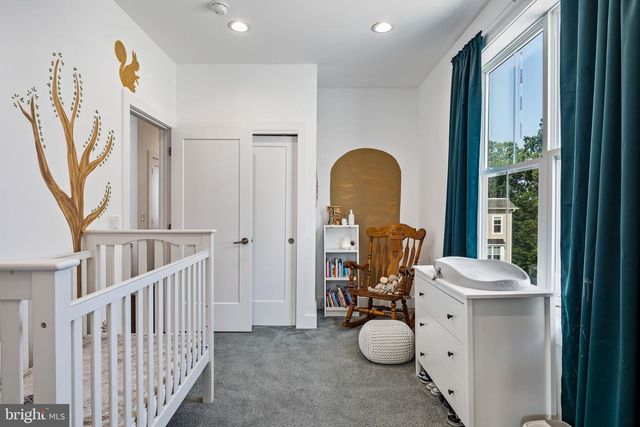 6707 CINNAMINSON CT, Philadelphia, PA 19128