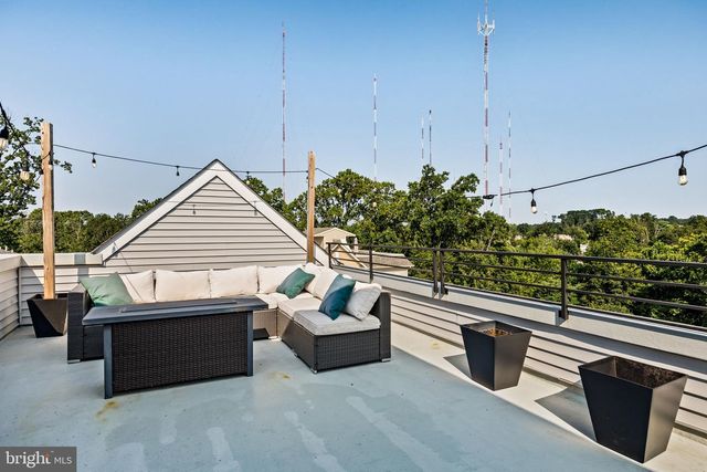 6707 CINNAMINSON CT, Philadelphia, PA 19128