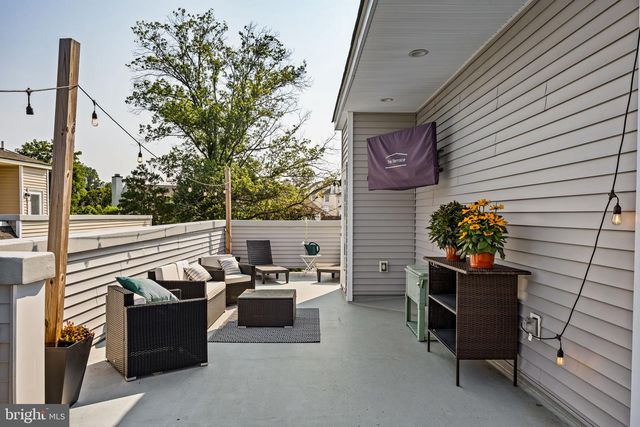 6707 CINNAMINSON CT, Philadelphia, PA 19128