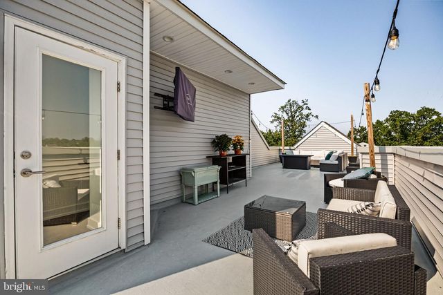 6707 CINNAMINSON CT, Philadelphia, PA 19128