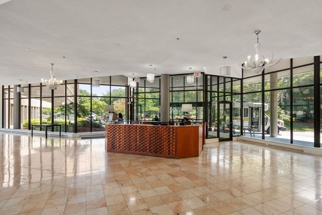 250 Hammond Pond Parkway 1208N, Newton, MA 02467