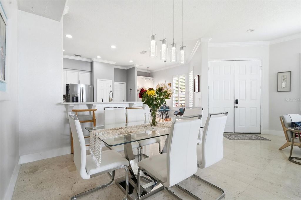 Image 17 of property listing at 8737 THE ESPLANADE 64, Orlando, FL 32836