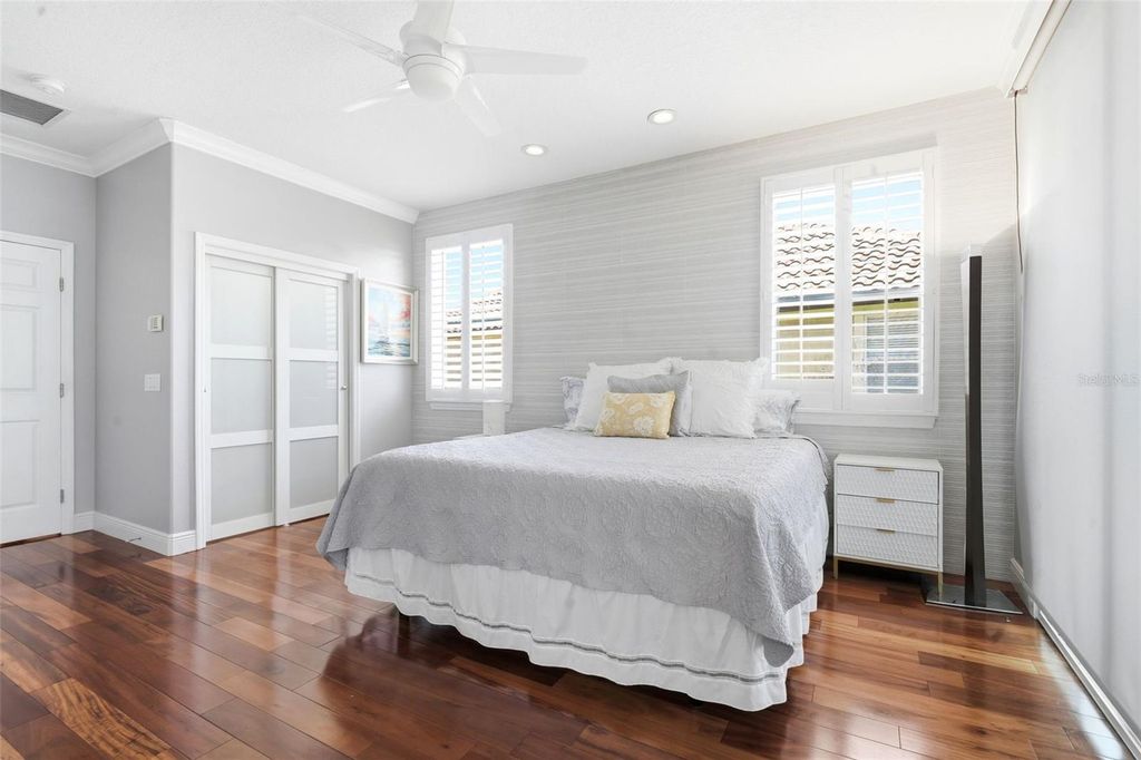 Image 25 of property listing at 8737 THE ESPLANADE 64, Orlando, FL 32836