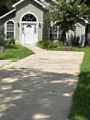 2014 Valkyrie Court, Tallahassee, FL 32308