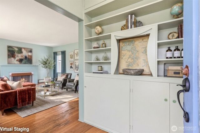 1010 Rucker Avenue, Everett, WA 98201