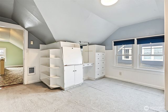 1010 Rucker Avenue, Everett, WA 98201