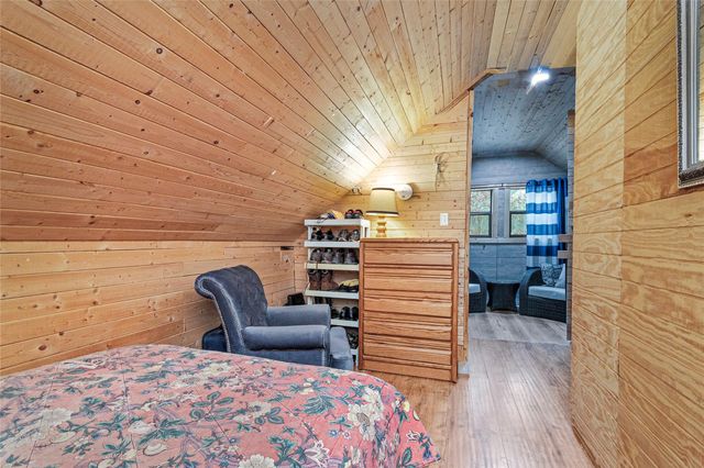 7261 Forest Hills Drive, Montgomery, TX 77316