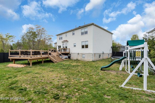30 Independence Court, Lakewood, NJ 08701