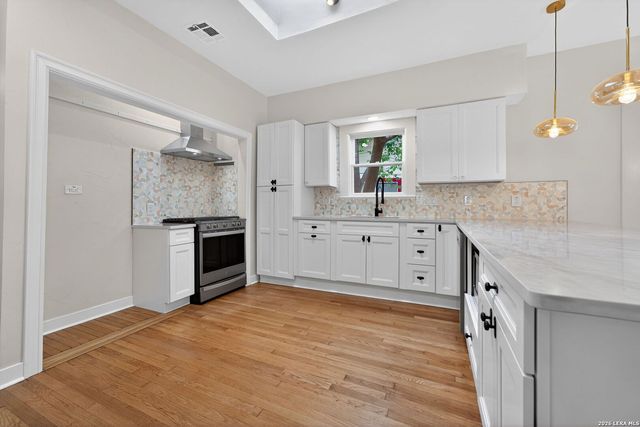 214 Ira, San Antonio, TX 78209