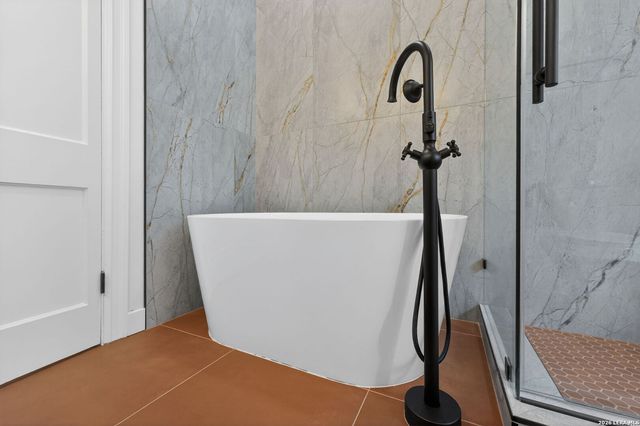 214 Ira, San Antonio, TX 78209