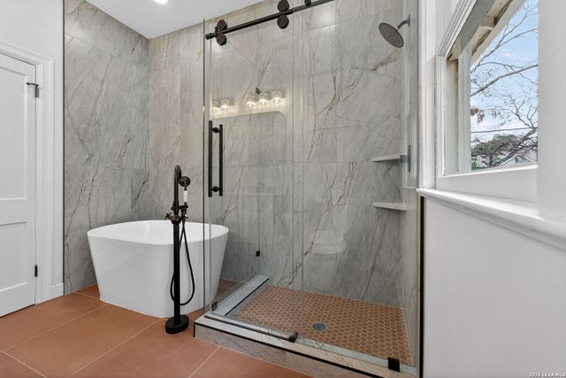 214 Ira, San Antonio, TX 78209