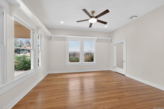 214 Ira, San Antonio, TX 78209