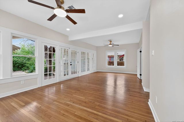 214 Ira, San Antonio, TX 78209