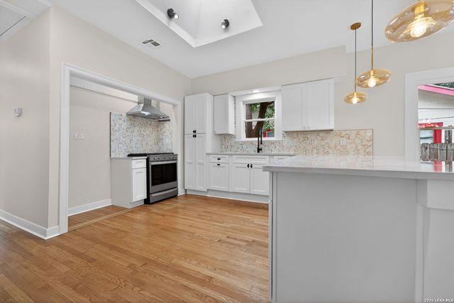 214 Ira, San Antonio, TX 78209