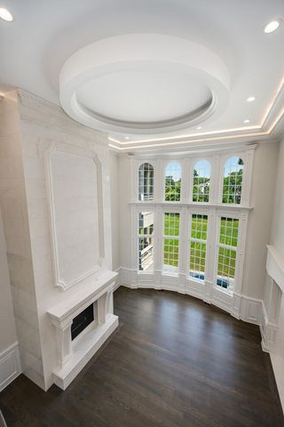 6413 S County Line Road, Burr Ridge, IL 60527