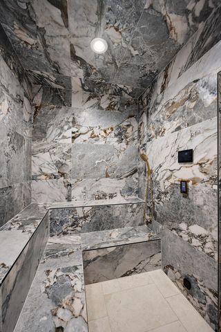 6413 S County Line Road, Burr Ridge, IL 60527