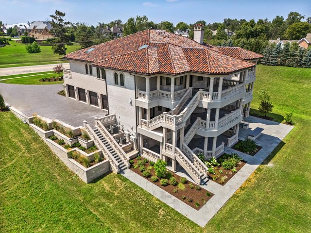 6413 S County Line Road, Burr Ridge, IL 60527