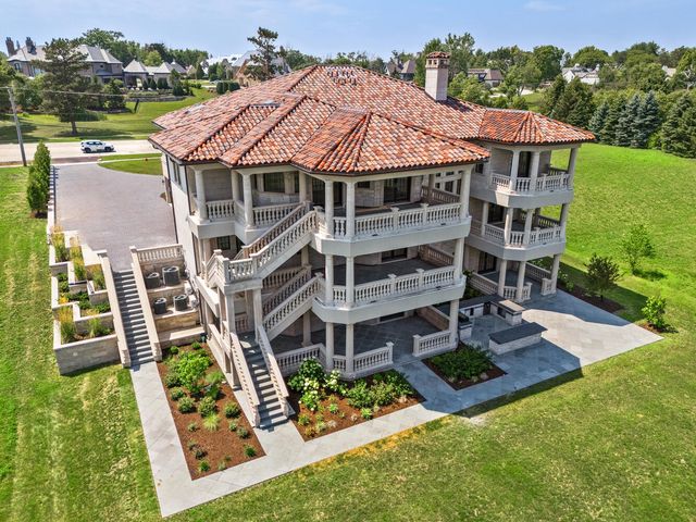 6413 S County Line Road, Burr Ridge, IL 60527