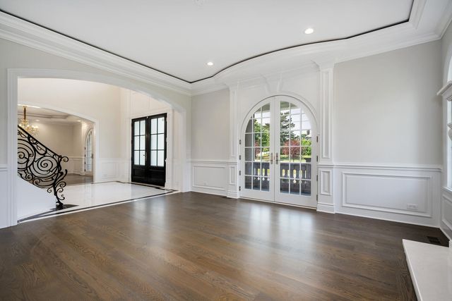 6413 S County Line Road, Burr Ridge, IL 60527