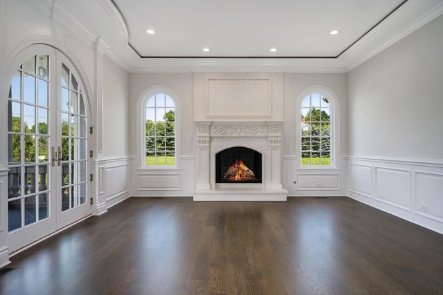 6413 S County Line Road, Burr Ridge, IL 60527