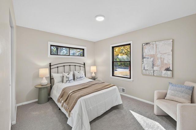 563 Doris Avenue, Shoreview, MN 55126