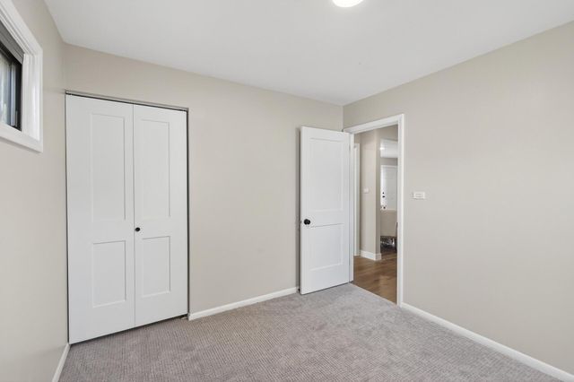 563 Doris Avenue, Shoreview, MN 55126