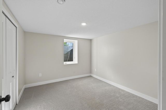 563 Doris Avenue, Shoreview, MN 55126