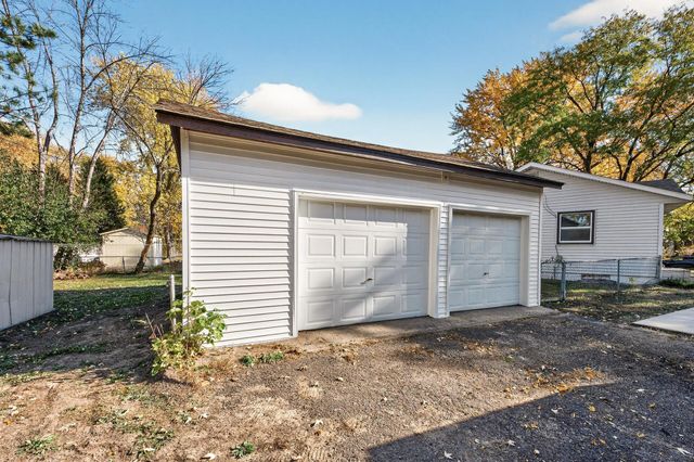 563 Doris Avenue, Shoreview, MN 55126