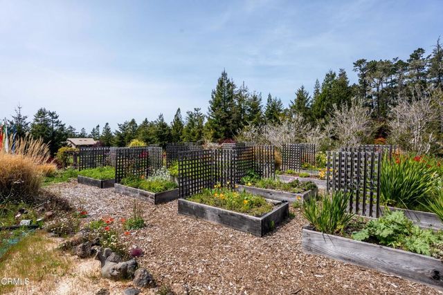 40811 Eureka Hill Road, Point Arena, CA 95468