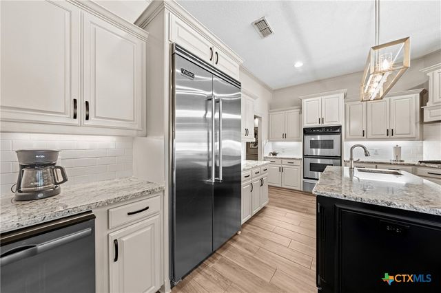 2816 Sleepy Hollow Lane, Temple, TX 76502