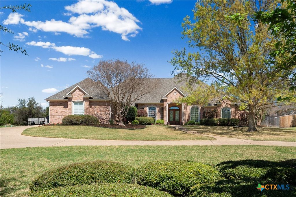 2816 Sleepy Hollow Lane, Temple, TX 76502
