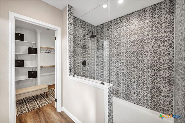 942 Chamberlin Road, Dale, TX 78616