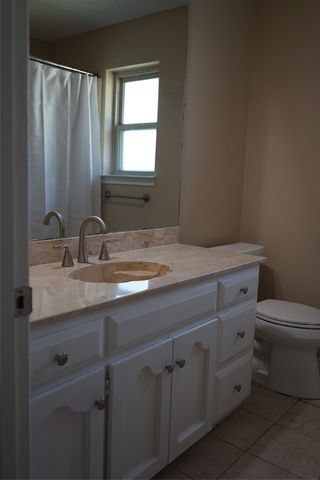 3221 Elkhart Court, Arlington, TX 76016