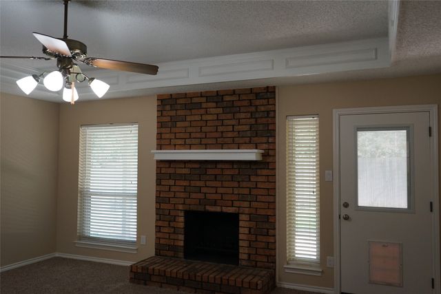 3221 Elkhart Court, Arlington, TX 76016