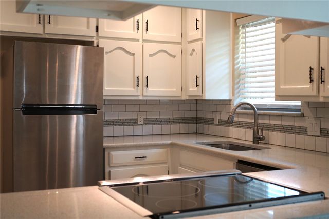 3221 Elkhart Court, Arlington, TX 76016