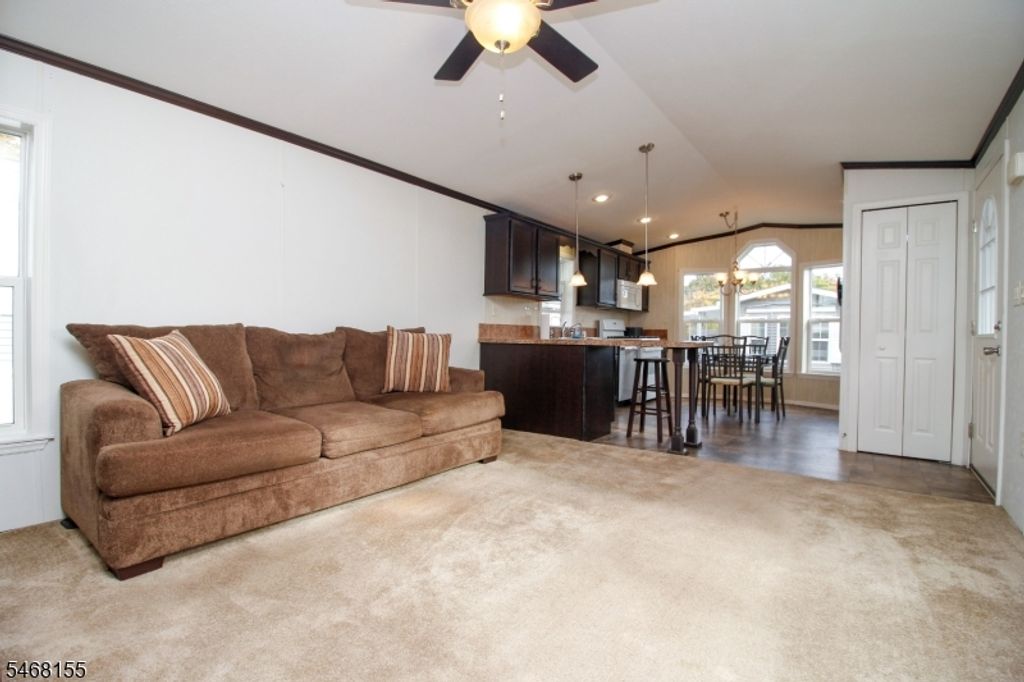 4 Makepeace Rd, Jefferson Twp., NJ 07438 — photo 4