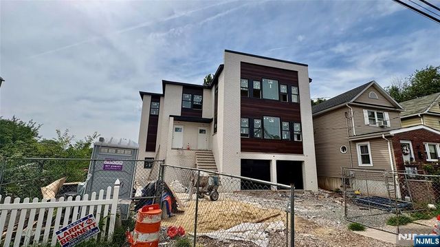 43 John Street, Kearny, NJ 07032
