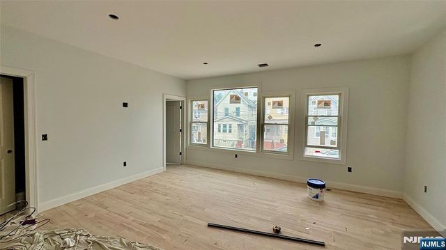 43 John Street, Kearny, NJ 07032