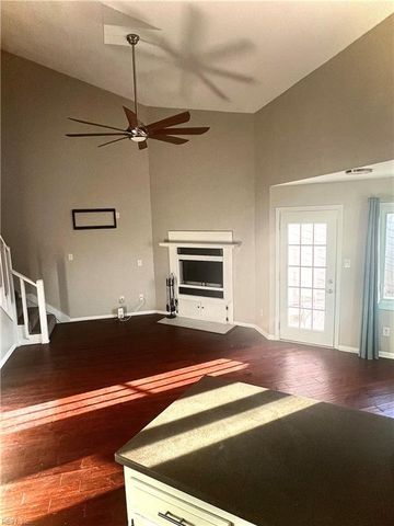 1140 E Ocean View Ave Apt B, Norfolk, VA 23503