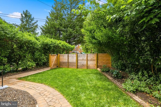 6414 BLENHEIM RD, Baltimore, MD 21212