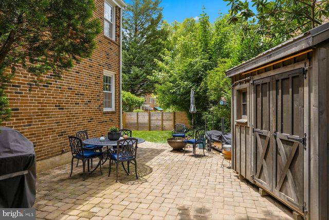 6414 BLENHEIM RD, Baltimore, MD 21212