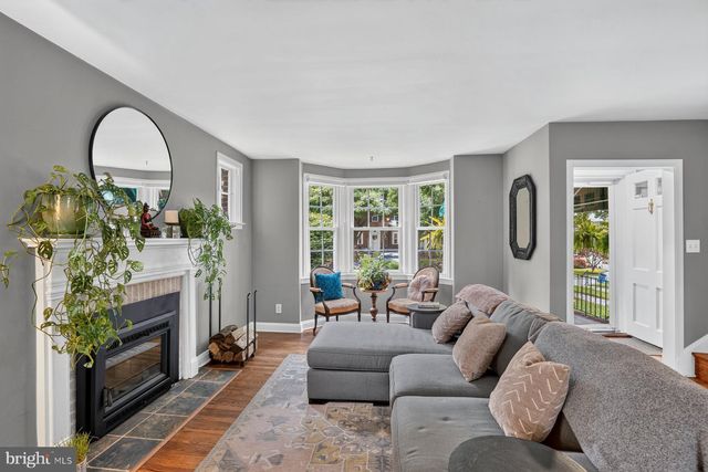 6414 BLENHEIM RD, Baltimore, MD 21212