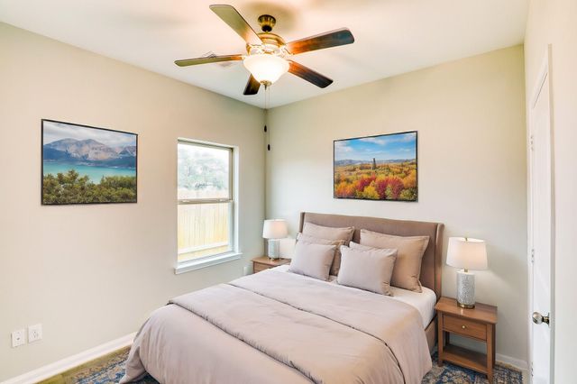 201 Bryan Way, Angleton, TX 77515