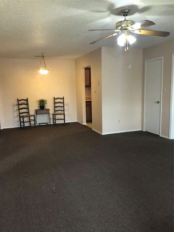 1022 Wilson Road A, Humble, TX 77338