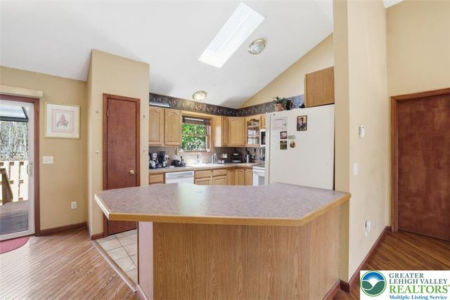 338 Fernwood Drive, Stroud Twp, PA 18301