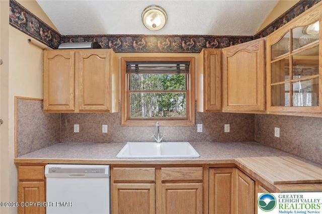 338 Fernwood Drive, Stroud Twp, PA 18301
